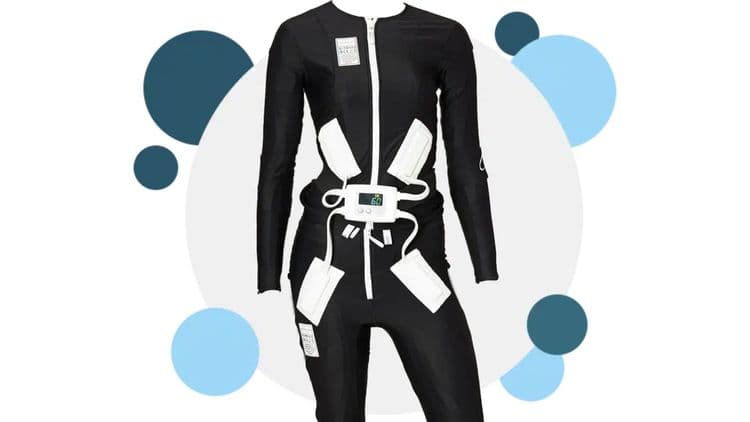 A photo of the ExoPulse Mollii Suit surrounded by dark blue and light blue circles in the background.